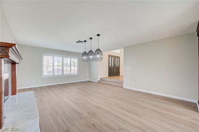 9131 Ivory Beach Drive, Las Vegas, NV 89147