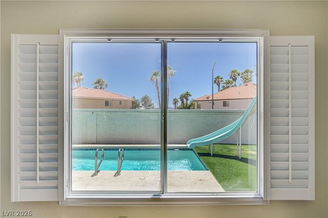 9131 Ivory Beach Drive, Las Vegas, NV 89147
