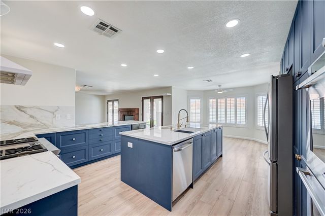 9131 Ivory Beach Drive, Las Vegas, NV 89147