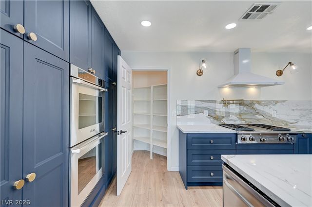9131 Ivory Beach Drive, Las Vegas, NV 89147