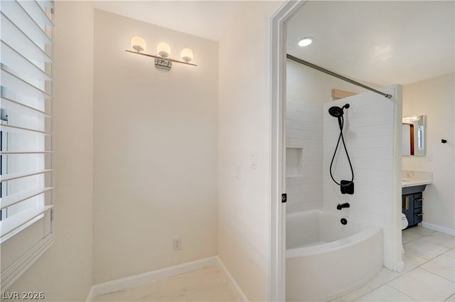 9131 Ivory Beach Drive, Las Vegas, NV 89147