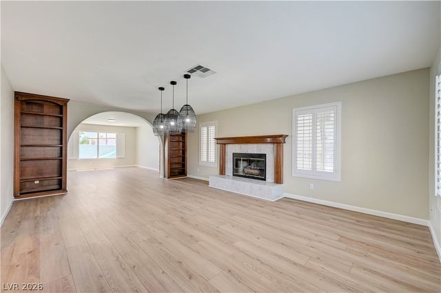 9131 Ivory Beach Drive, Las Vegas, NV 89147