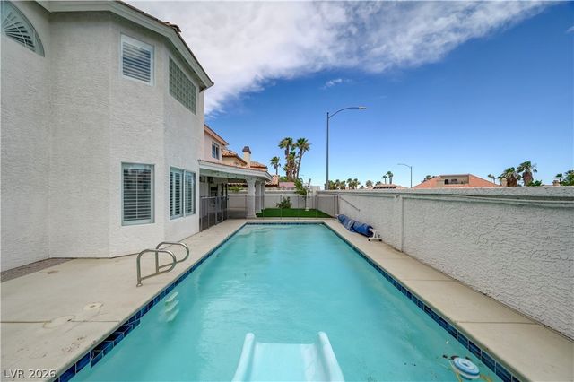 9131 Ivory Beach Drive, Las Vegas, NV 89147