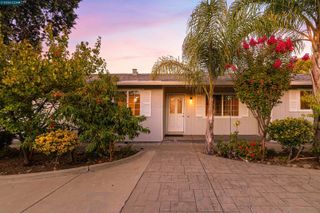 1694 Tammy Ln, Concord, CA 94519