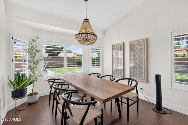 902 N OXFORD Lane, Chandler, AZ 85225