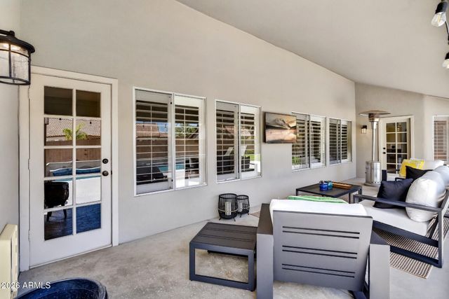 902 N OXFORD Lane, Chandler, AZ 85225