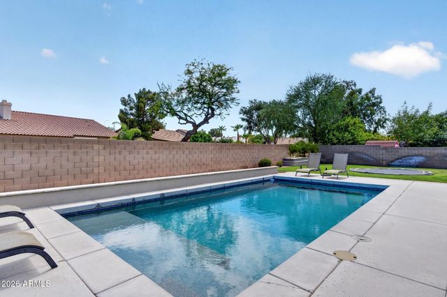 902 N OXFORD Lane, Chandler, AZ 85225