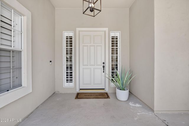 902 N OXFORD Lane, Chandler, AZ 85225