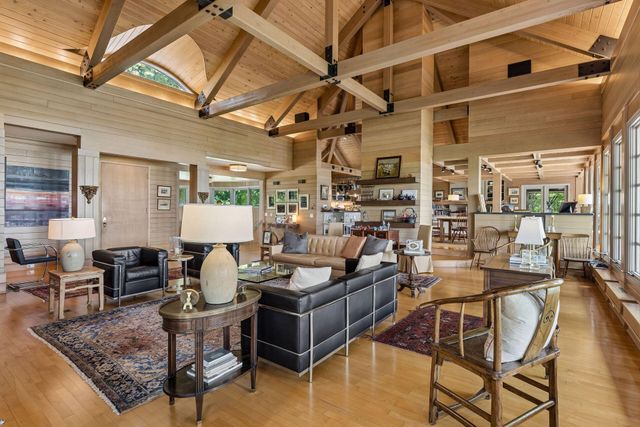 2465 French Lake Road, Wayzata, MN 55391