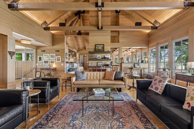 2465 French Lake Road, Wayzata, MN 55391
