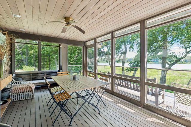 2465 French Lake Road, Wayzata, MN 55391