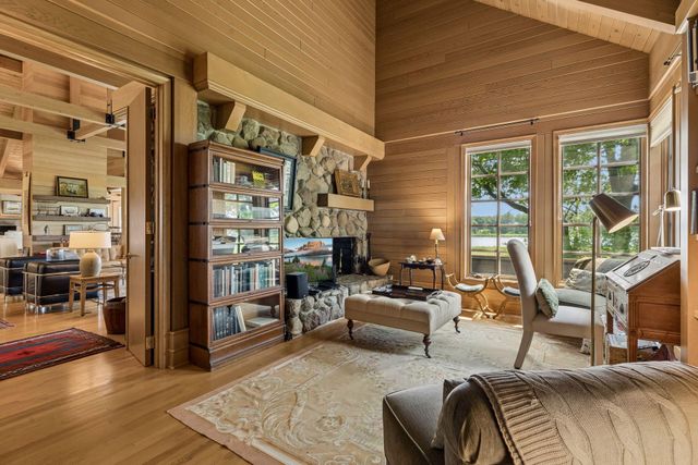 2465 French Lake Road, Wayzata, MN 55391