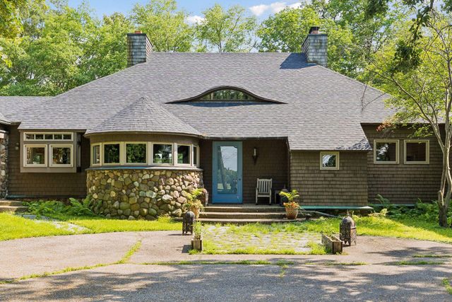 2465 French Lake Road, Wayzata, MN 55391
