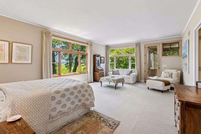 2465 French Lake Road, Wayzata, MN 55391