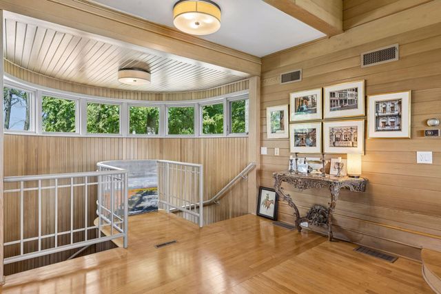 2465 French Lake Road, Wayzata, MN 55391