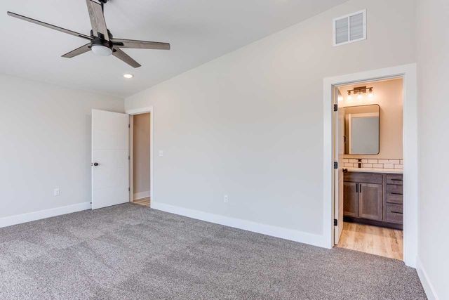 8423 N Tyler Ct, Wichita, KS 67205