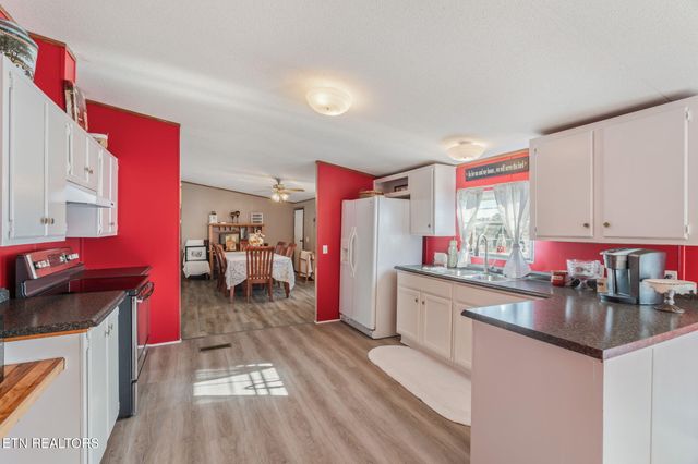 118 Woods Drive, Sweetwater, TN 37874