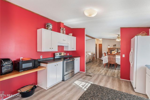 118 Woods Drive, Sweetwater, TN 37874