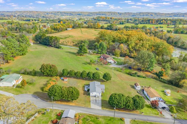 118 Woods Drive, Sweetwater, TN 37874