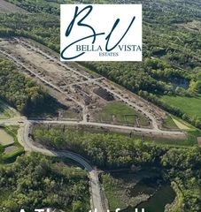 N66W21009 SAGEBRUSH DRIVE, Menomonee Falls, WI 53051