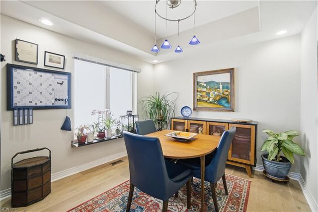 22 Channel LN, Hampton, VA 23664