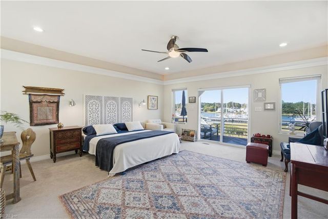 22 Channel LN, Hampton, VA 23664