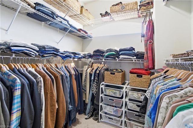 22 Channel LN, Hampton, VA 23664