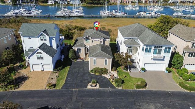 22 Channel LN, Hampton, VA 23664