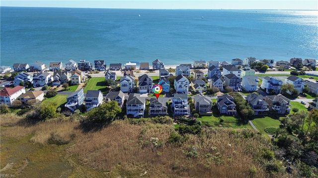 22 Channel LN, Hampton, VA 23664