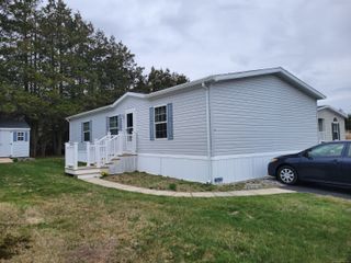15 Circle Drive, Stonington, CT 06378