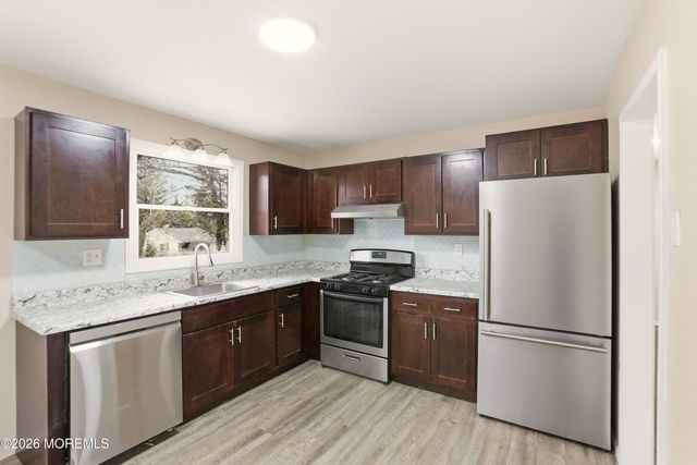 108 Lake Deerbrook Drive, Little Egg Harbor, NJ 08087