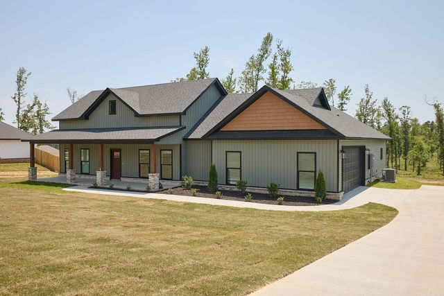 10581 W Miller Sardis Road, Bauxite, AR 72011