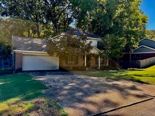 2718 STAGE COACH DR, Memphis, TN 38134