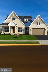 309 DEERFIELD LN, Carlisle, PA 17015