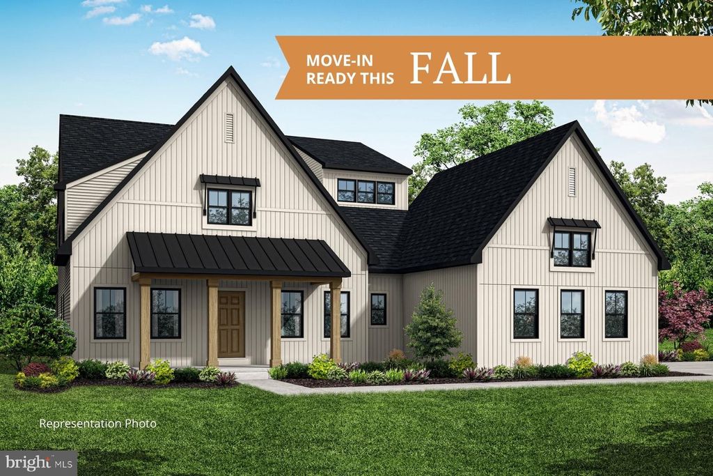 309 DEERFIELD LN, Carlisle, PA 17015