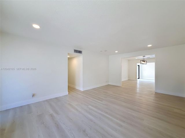 3392 NW 63rd St, Fort Lauderdale, FL 33309