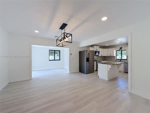 3392 NW 63rd St, Fort Lauderdale, FL 33309