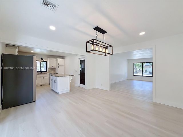 3392 NW 63rd St, Fort Lauderdale, FL 33309