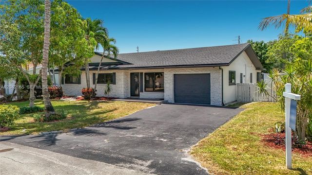3392 NW 63rd St, Fort Lauderdale, FL 33309