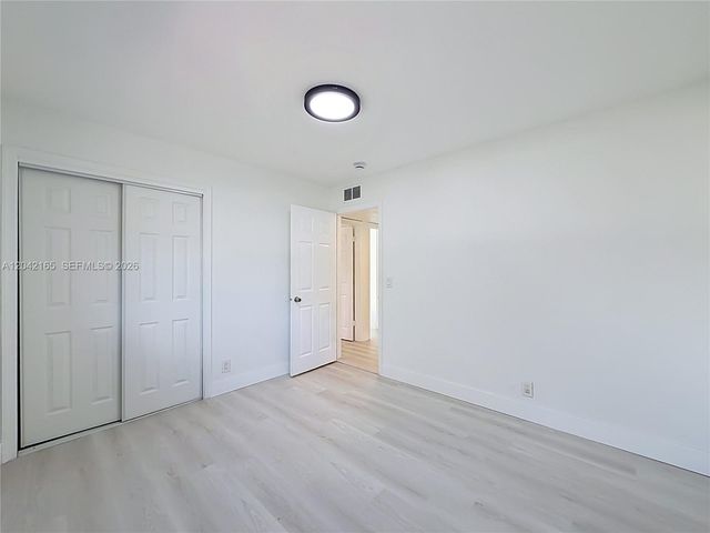 3392 NW 63rd St, Fort Lauderdale, FL 33309
