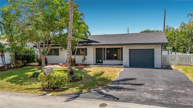 3392 NW 63rd St, Fort Lauderdale, FL 33309