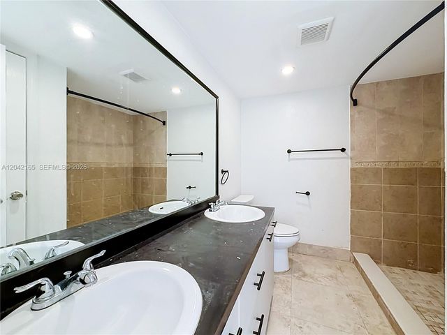 3392 NW 63rd St, Fort Lauderdale, FL 33309