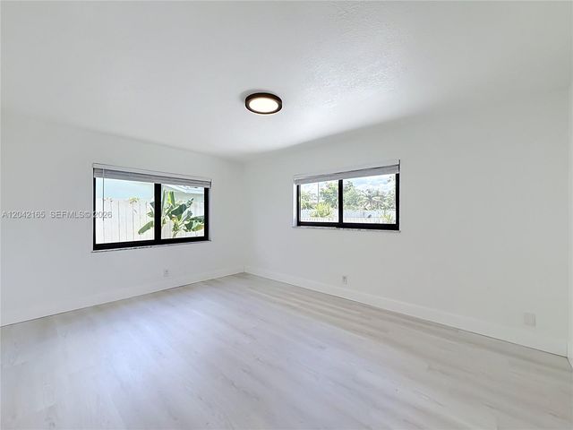 3392 NW 63rd St, Fort Lauderdale, FL 33309
