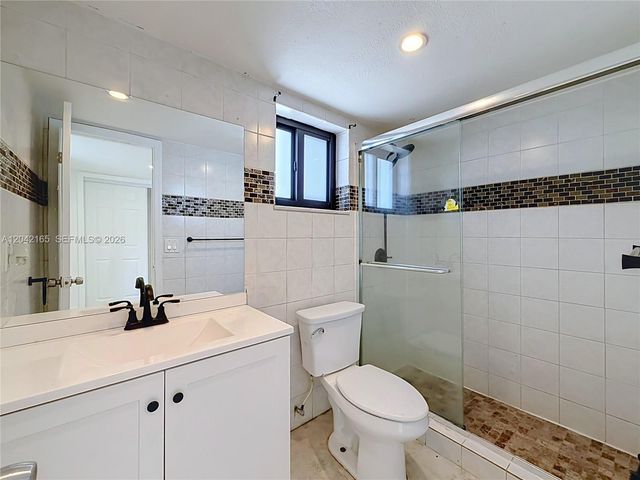3392 NW 63rd St, Fort Lauderdale, FL 33309