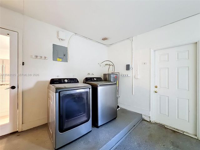 3392 NW 63rd St, Fort Lauderdale, FL 33309