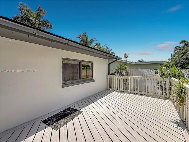 3392 NW 63rd St, Fort Lauderdale, FL 33309