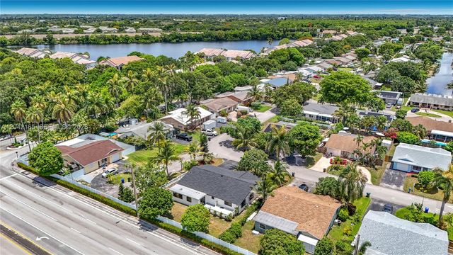 3392 NW 63rd St, Fort Lauderdale, FL 33309