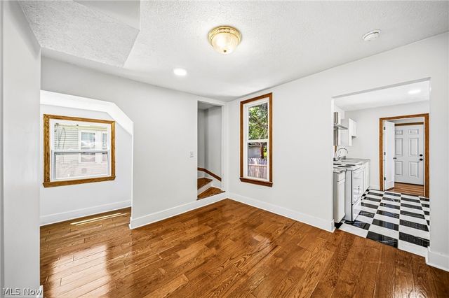 160 W Jackson Street, Painesville, OH 44077