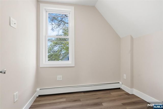 774 8th Street, Secaucus, NJ 07094