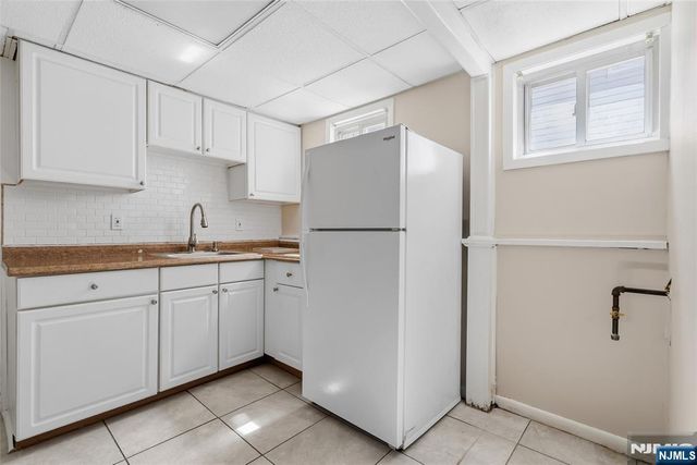 774 8th Street, Secaucus, NJ 07094